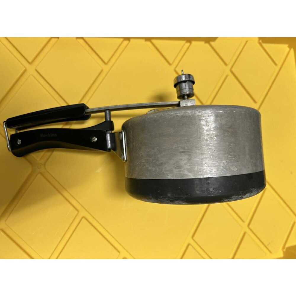 HAWKINS Hevibase Double Thick Base 2 Liter Aluminum Pressure Cooker Vintage